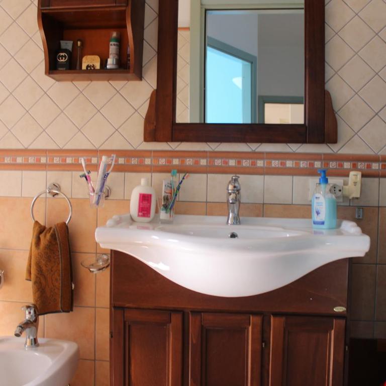Antico Ulivo - Casa Vacanze con 3 Camere da Letto - 6
