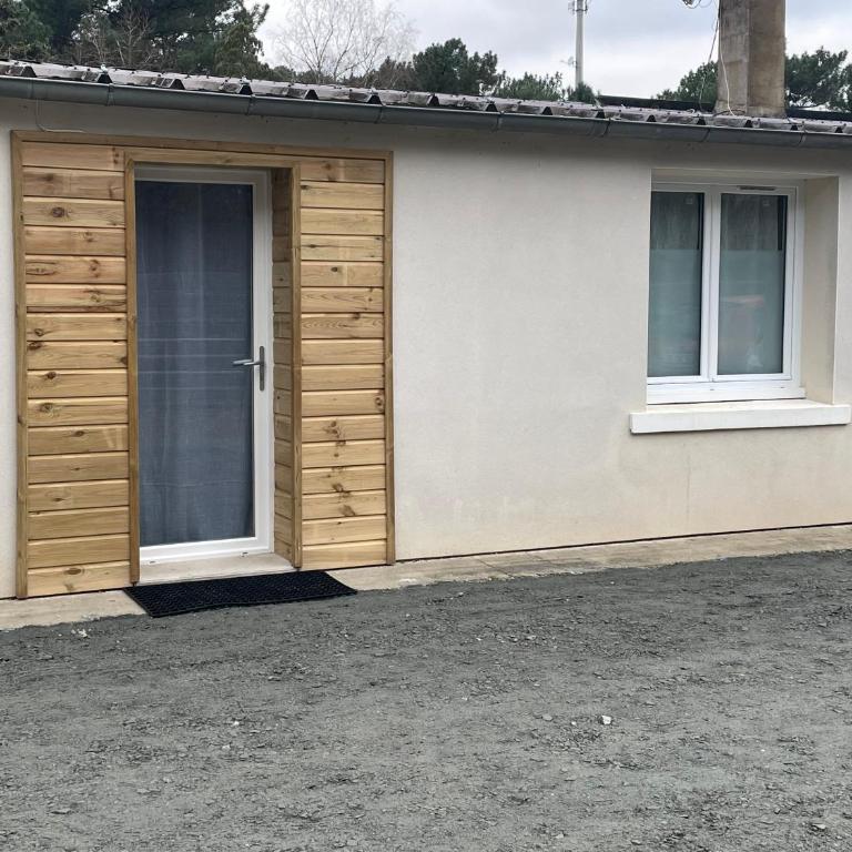 Cabane du Circuit - Chambre Simple avec Salle de Bains Privative - 1