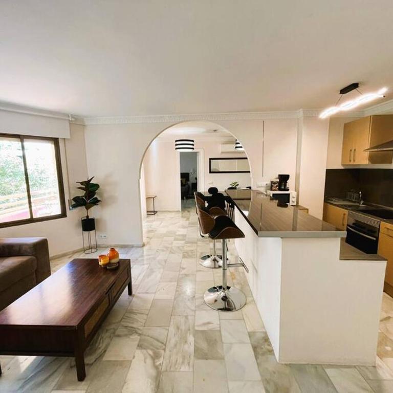 Marbella Center 6-8 Persons-beach at 100m -Parking - Apartamento de 3 dormitorios - 3
