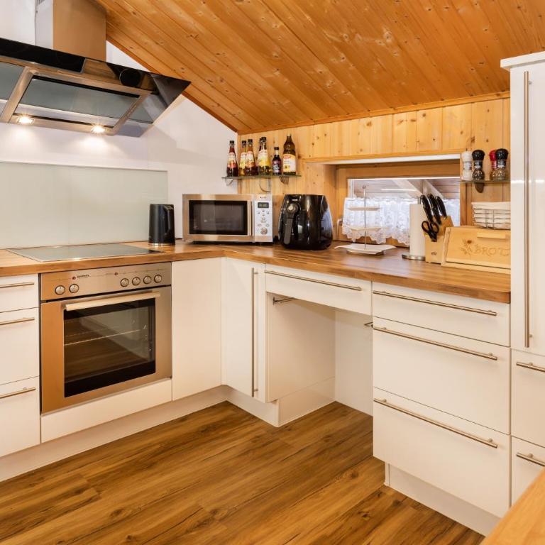 Ferienwohnungen Oberstdorf Schwartges - Two-Bedroom Apartment - 6