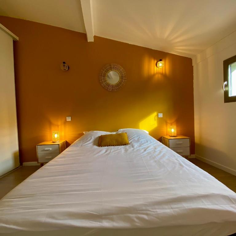 Notre cocon des remparts - Appartement 3 Chambres - 12