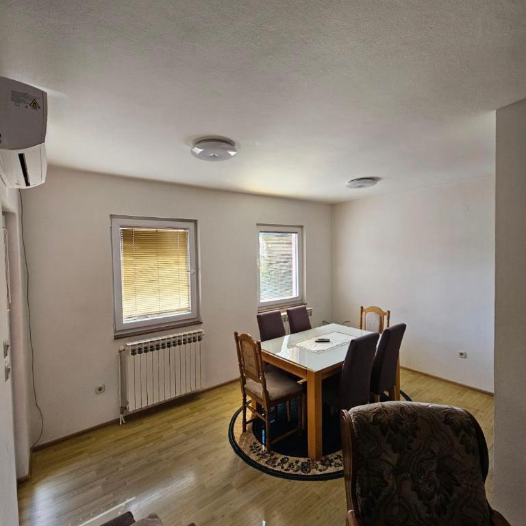 H&M - Two-Bedroom Apartment - 1