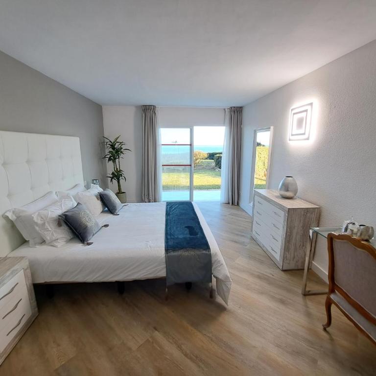 Playa Miraflores 1 - Apartamento de 3 dormitorios - 2