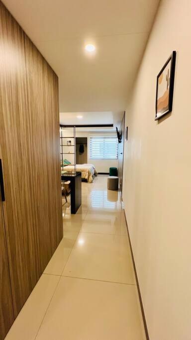 Estadía de Lujo en Equipetrol - One-Bedroom Apartment - 23