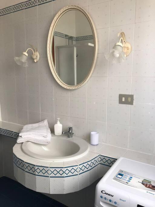 Casa indipendente zona centrale - Two-Bedroom Apartment - 9