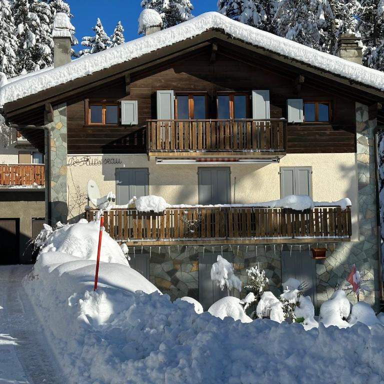 APPARTEMENT DE CHARME EN ATTIQUE dans UN PETIT CHALET - Appartement 2 Chambres - 1
