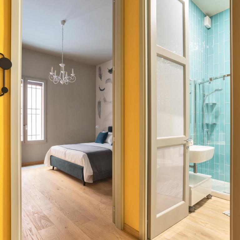 Central and Comfy Apartment free Netflix and Disney plus - One-Bedroom Apartment - 5
