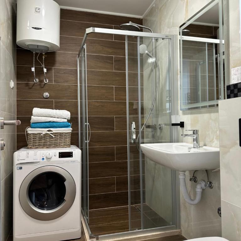 Staza Ski Apartment - One-Bedroom Apartment - 5