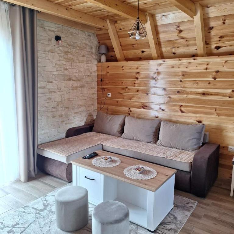 House Bojana - Two-Bedroom House - 7