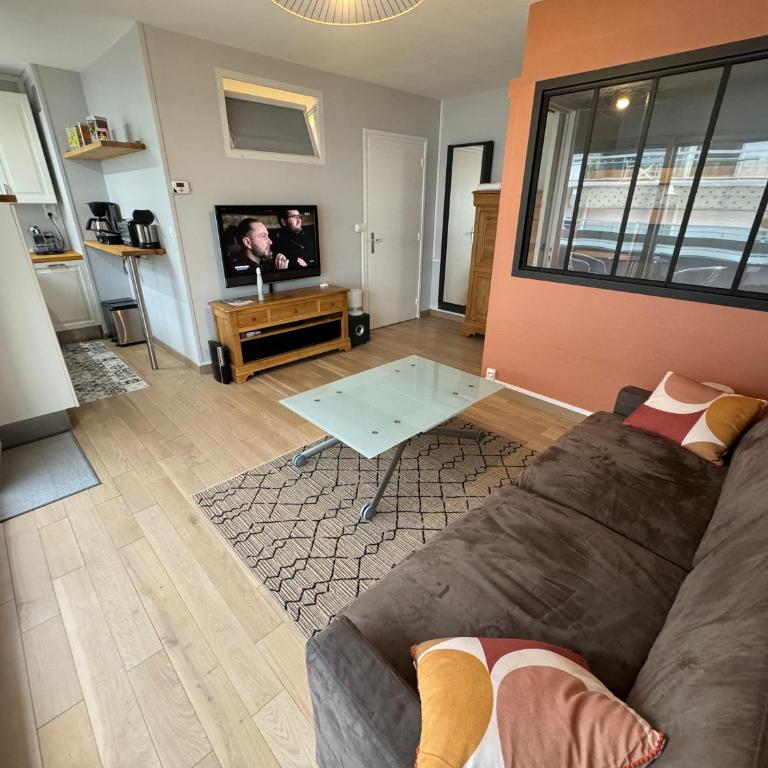 Chez Tonton, Studio cabine au calme avec parking - Appartement 1 Chambre - 6