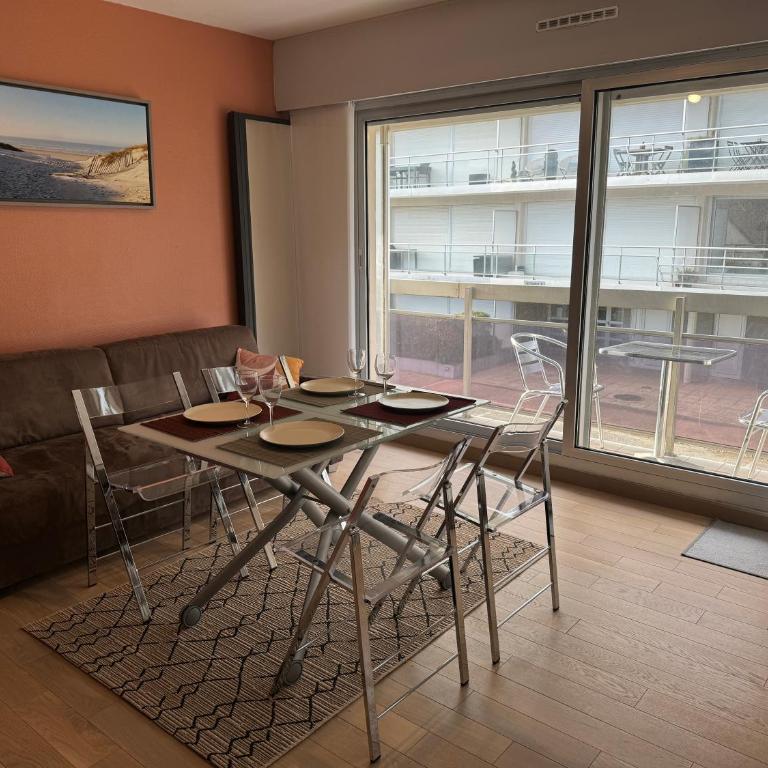 Chez Tonton, Studio cabine au calme avec parking - Appartement 1 Chambre - 1