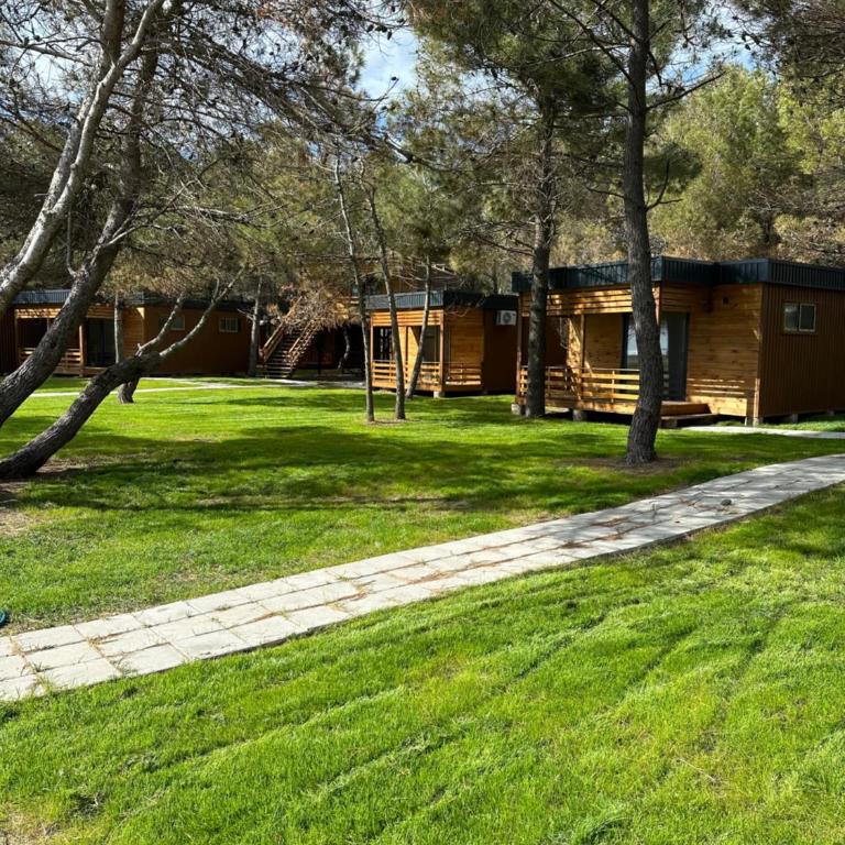 Imperial Family Bungalows - Bungalov sa Pogledom na Vrt - 13