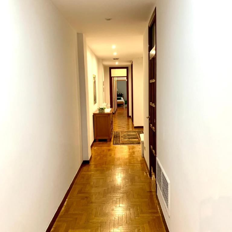 May flower central apartament - Three-Bedroom Apartment - 44