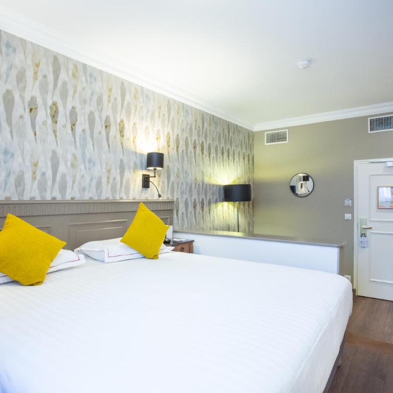 Best Western Plus Hôtel D'Angleterre - Centre historique - Chambre Lit King-Size Supérieure - Non-Fumeurs - 7