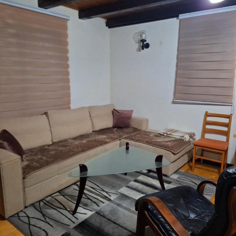 Vikendica Savic TKM - Two-Bedroom House - 22