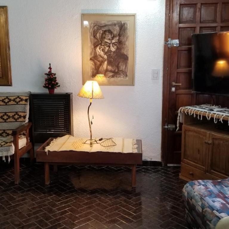CASA "GUILLE" pleno centro, 200mts de peatonal y 300mts de la playa - Two-Bedroom House - 14