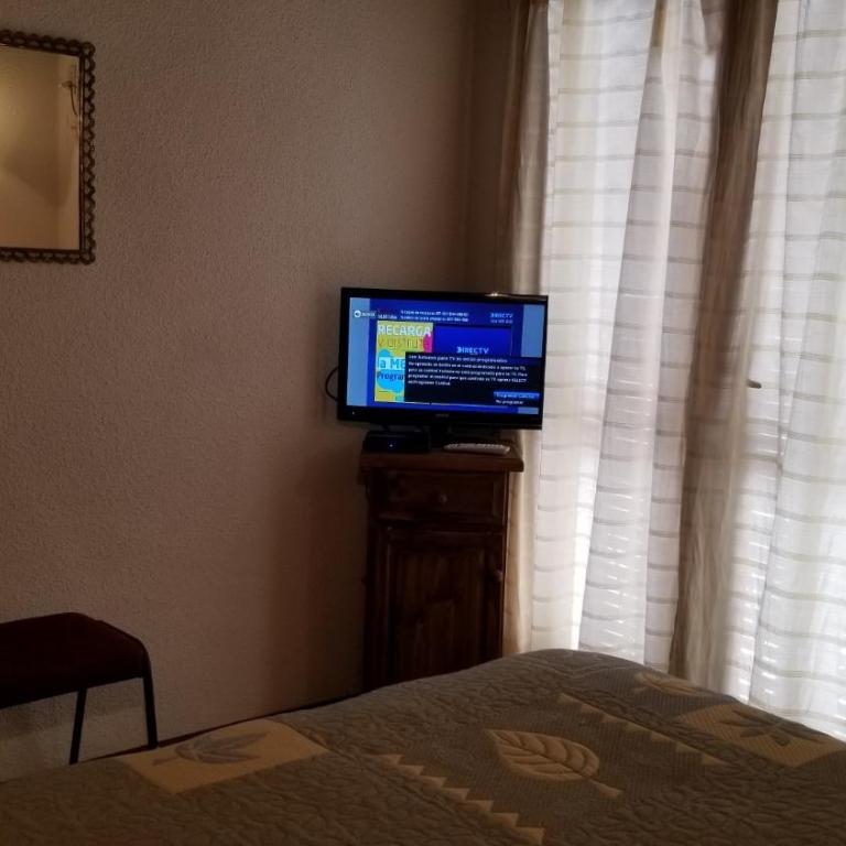 CASA "GUILLE" pleno centro, 200mts de peatonal y 300mts de la playa - Two-Bedroom House - 31