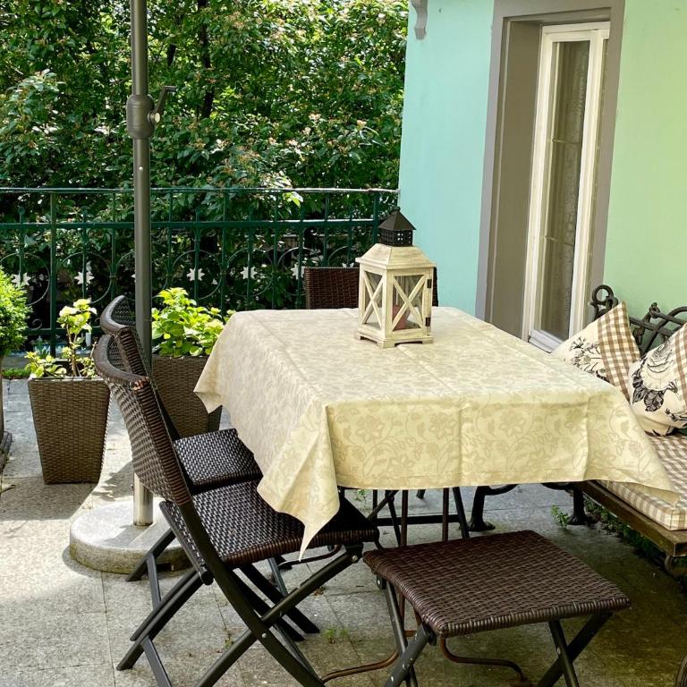 Ferienwohnung Adam - gemütlich und zentral auf der historischen Insel Lindau - Apartment mit Balkon - 6