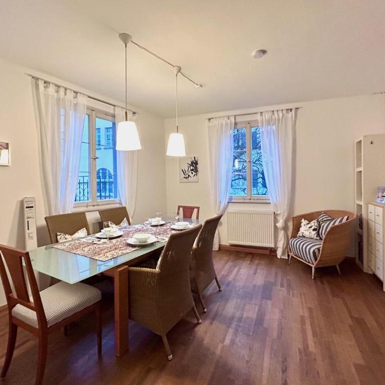 Ferienwohnung Adam - gemütlich und zentral auf der historischen Insel Lindau - Apartment mit Balkon - 10