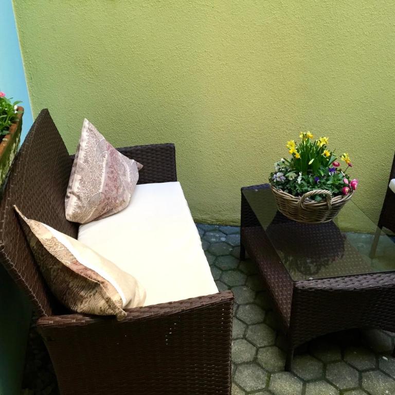 Ferienapartment Eva - gemütlich und zentral auf der historischen Insel Lindau - Apartment with Terrace - 9