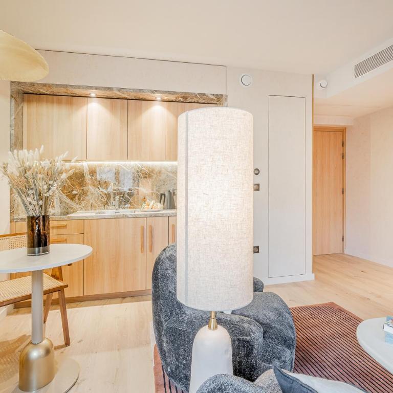 Yuna Porte-Maillot - ApartHotel - Appartement 1 Chambre Deluxe - 35 m² - 3