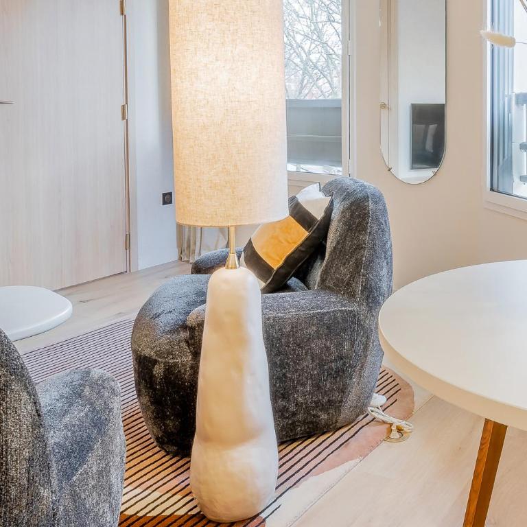 Yuna Porte-Maillot - ApartHotel - Appartement 1 Chambre Deluxe - 35 m² - 5