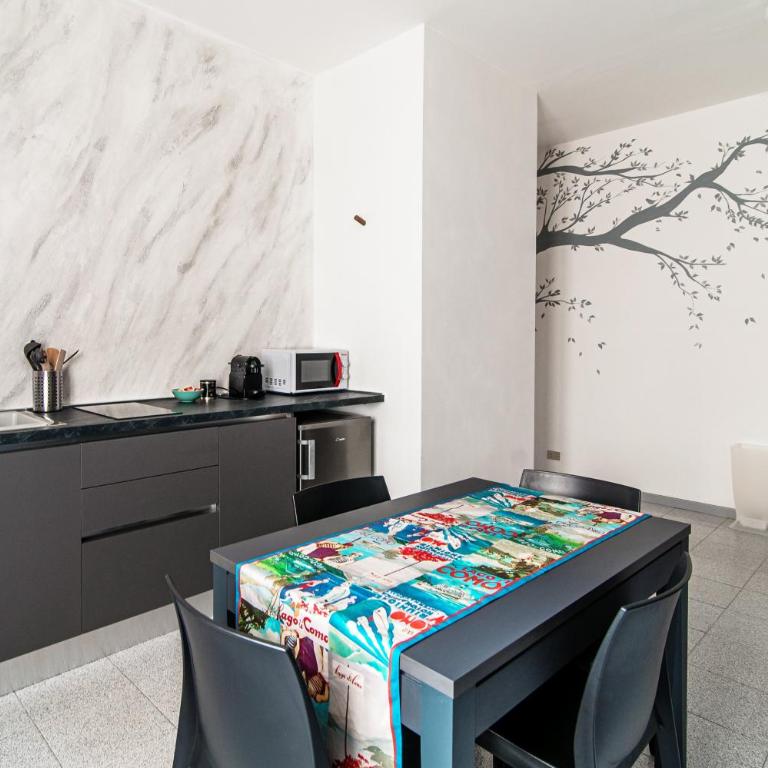 Blue Lake House - Downtown Como - One-Bedroom Apartment - 1