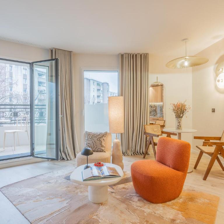 Yuna Porte-Maillot - ApartHotel - Appartement 1 Chambre Deluxe avec Balcon - 35 m² - 7