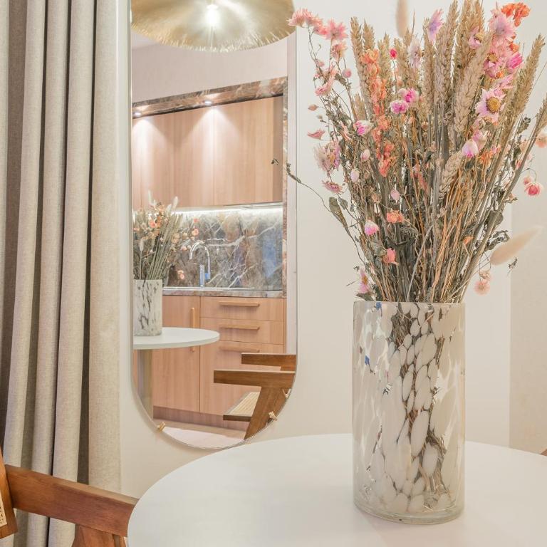 Yuna Porte-Maillot - ApartHotel - Appartement 1 Chambre Deluxe avec Balcon - 35 m² - 9