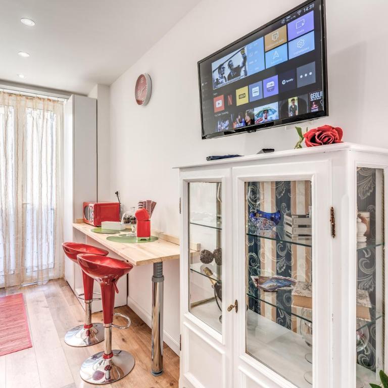 COSY FLAT CINECITTA' - Appartamento con 2 Camere da Letto - 4