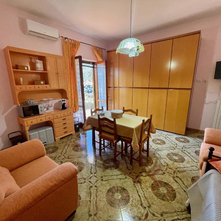 B&B La Casa di Luisa Appartamento di 3 camere tutto per te - Appartamento con 2 Camere da Letto - 8