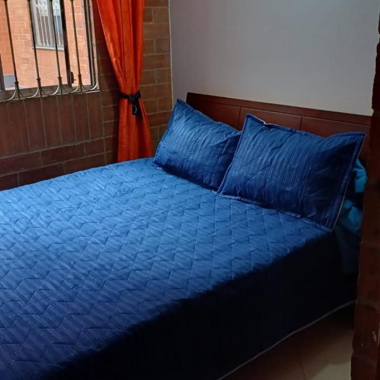 Apartamento Ciudad Salitre Bogota - Amoblado - Apartamento de 3 dormitorios - 2