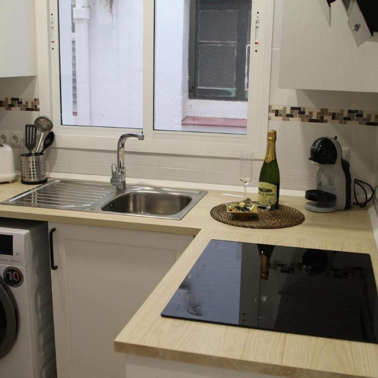 LUISAHOUSE, en el corazón de Sevilla y Triana - Apartamento de 3 dormitorios - 38