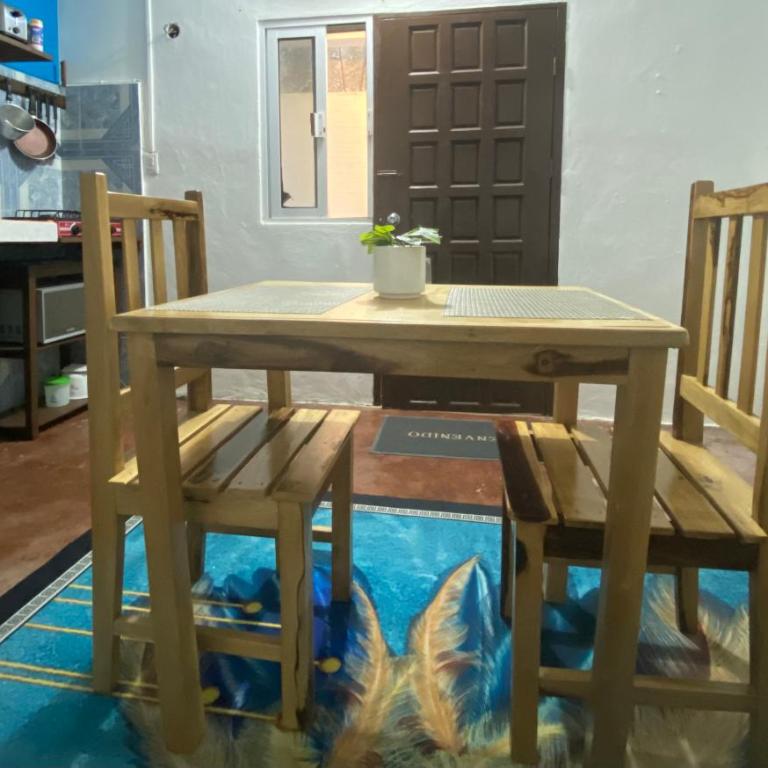 PANCHITO’S - One-Bedroom Apartment - 6