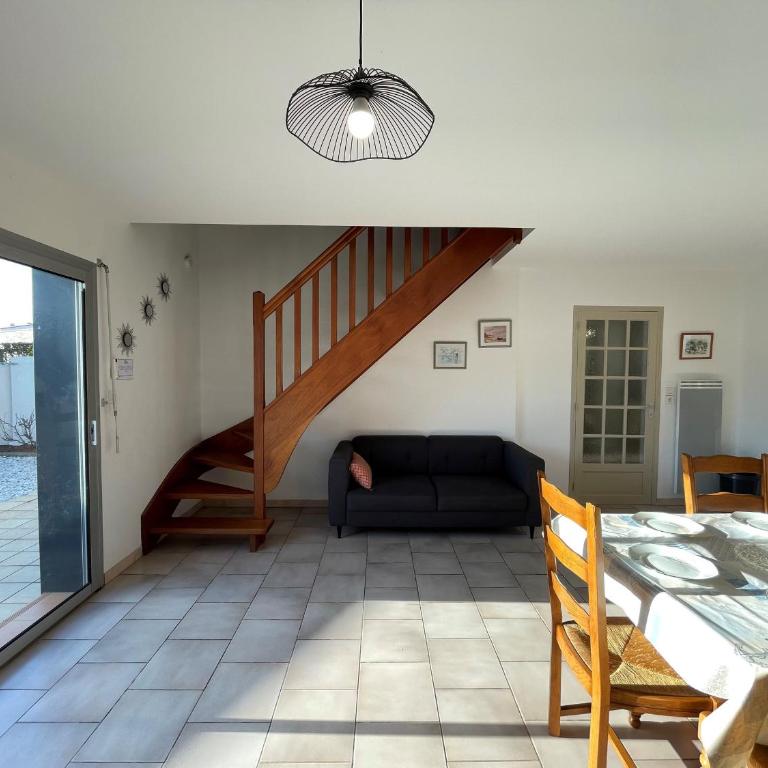 Maison spacieuse à 350m de la plage, 5 chambres, calme - FR-1-323-489 - Casa - 20