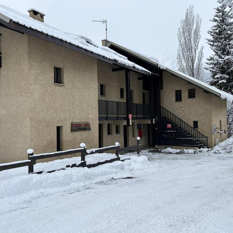 Studio au Monêtier-les-Bains avec balcon, parking et proche des pistes pour 4 personnes - Appartement 1 Chambre - 12