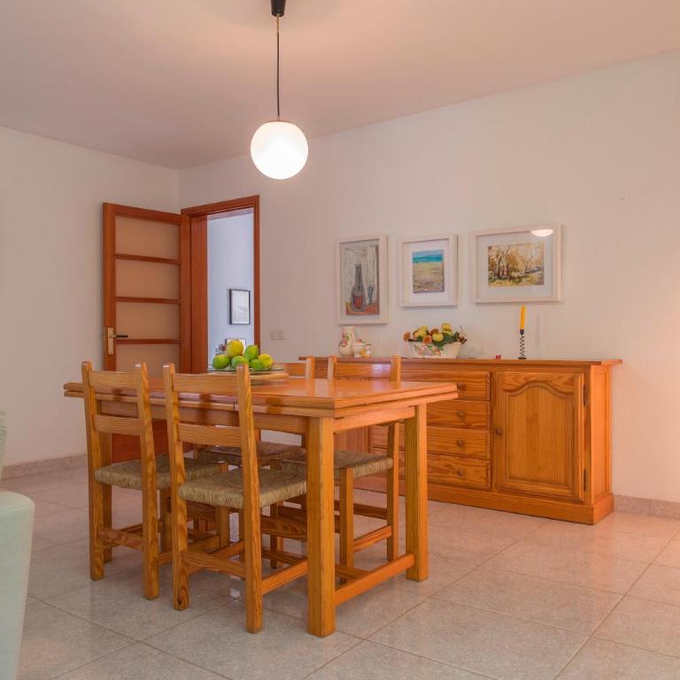 Can Francesc BBQ garden 200m from the beach - Casa de 4 dormitorios - 6