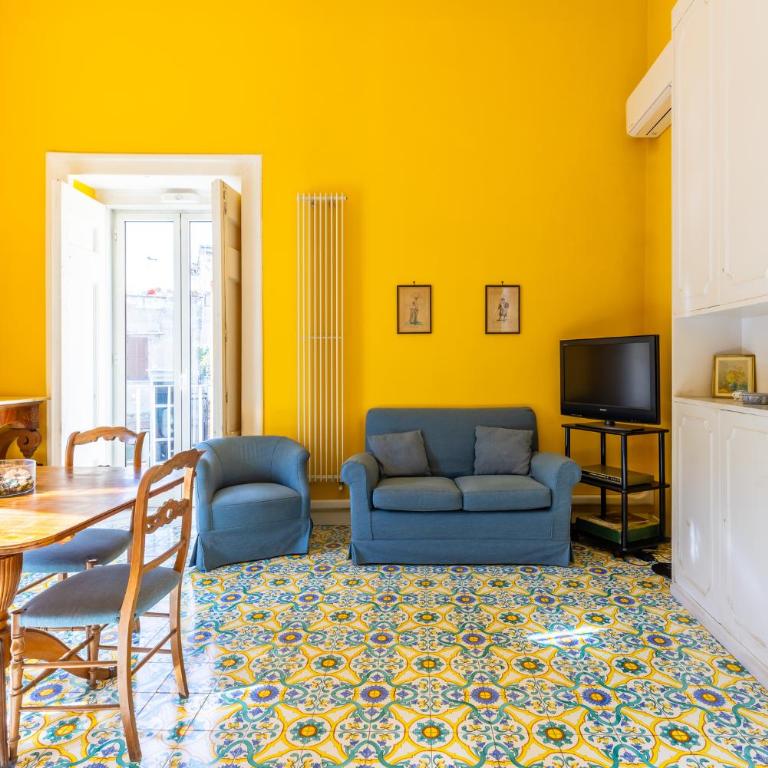 Santa Chiara Charming House with Terrace at Historical Center - One-Bedroom Apartment with Terrace - 16