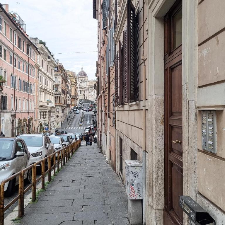 Colosseum Historic Apartment - 17th Century Building - Appartamento con 1 Camera da Letto - 55