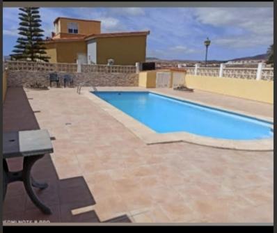 Casa Verde - Three-Bedroom House - 2