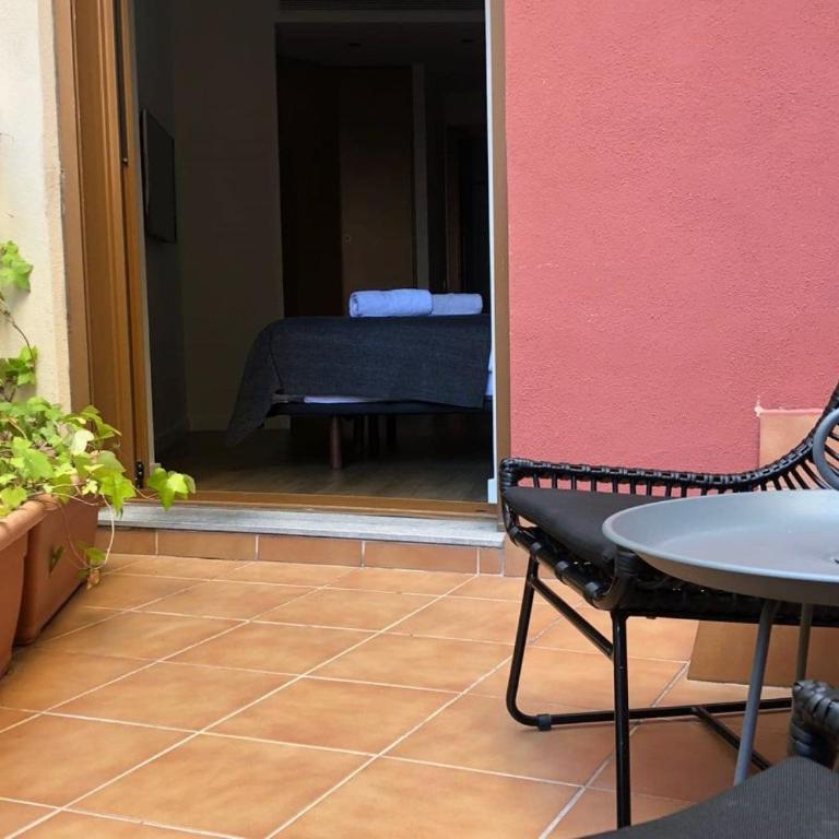 Vale Suites - Deluxe Apartment mit 2 Schlafzimmern und Terrasse - 21