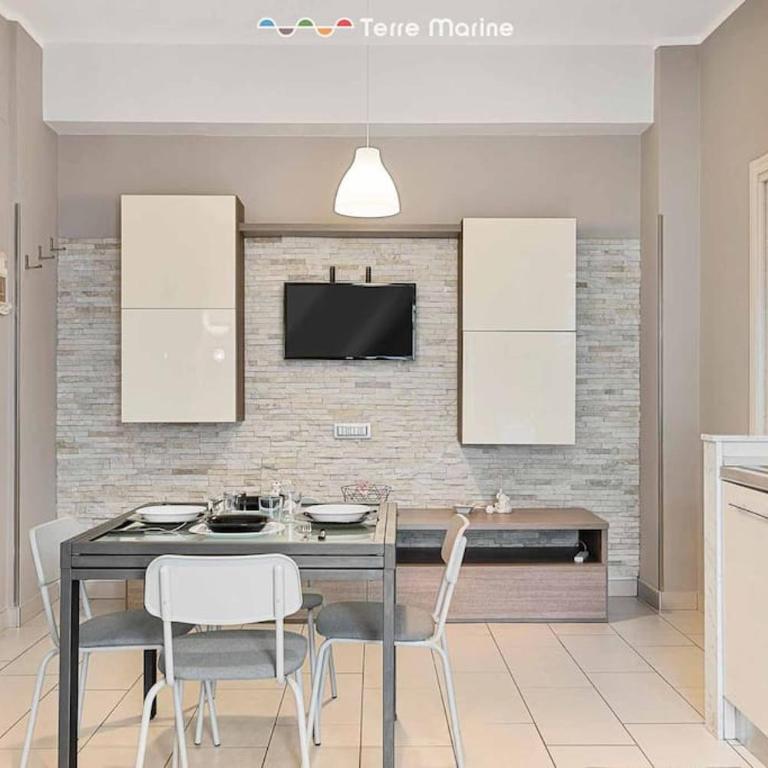 Valley House - Two-Bedroom Apartment - 6