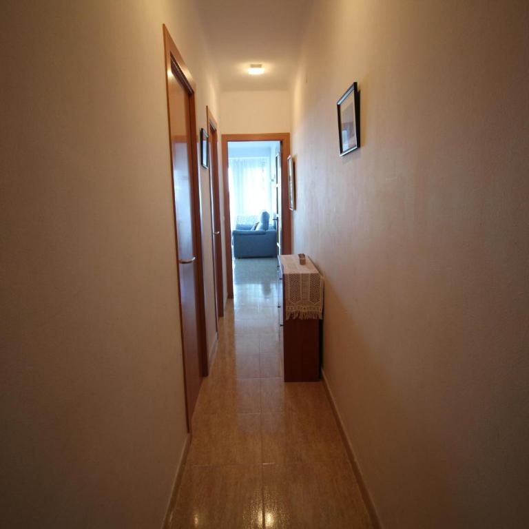Apartamento Acogedor en Zona Tranquila, Se Admiten Animales - ES-228-70 - Apartamento - 3
