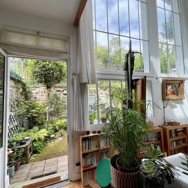 Artist House ; private courtyard, Paris center - Maison de Ville 2 Chambres - 3