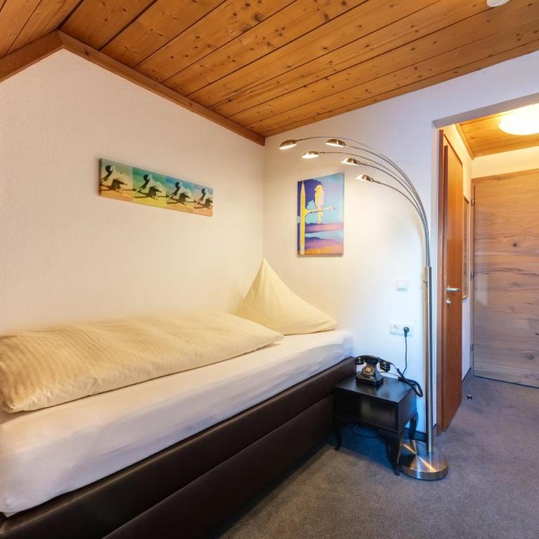 Hotel Pension Kirchplatz - Einzelzimmer - 6