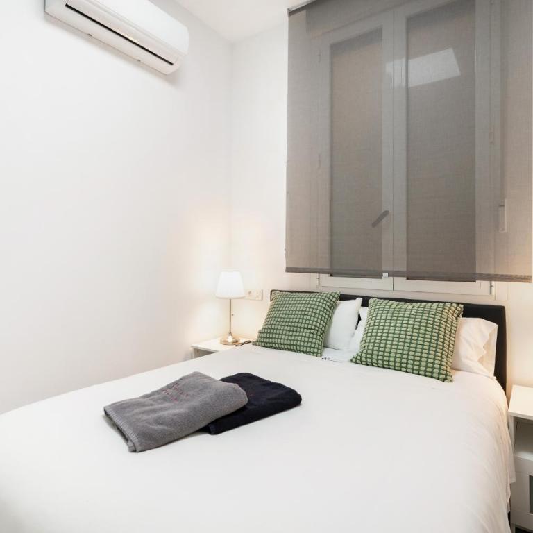 Chueca San Antón Apartment - Three-Bedroom Apartment - 13