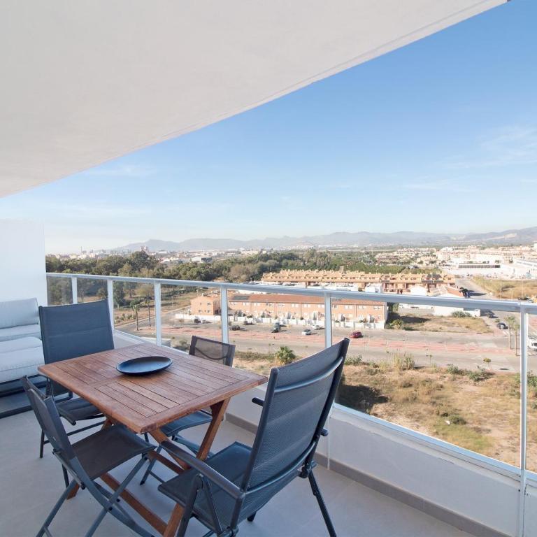 Global Vacacional, Apartamento con terraza y vistas al mar y a la montaña - Appartement 1 Chambre - 2