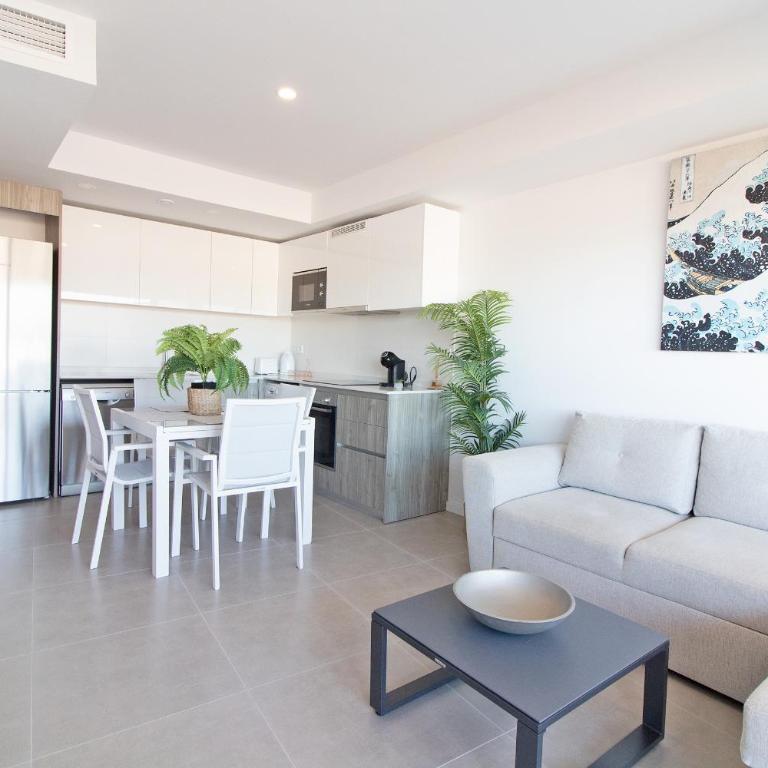 Global Vacacional, Apartamento con terraza y vistas al mar y a la montaña - Appartement 1 Chambre - 5