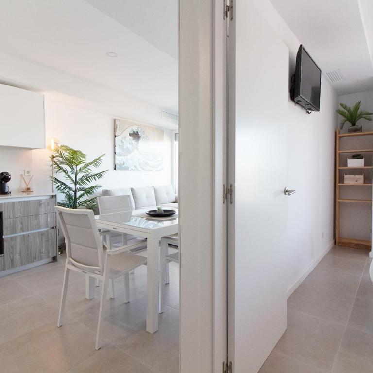 Global Vacacional, Apartamento con terraza y vistas al mar y a la montaña - Appartamento con 1 Camera da Letto - 8