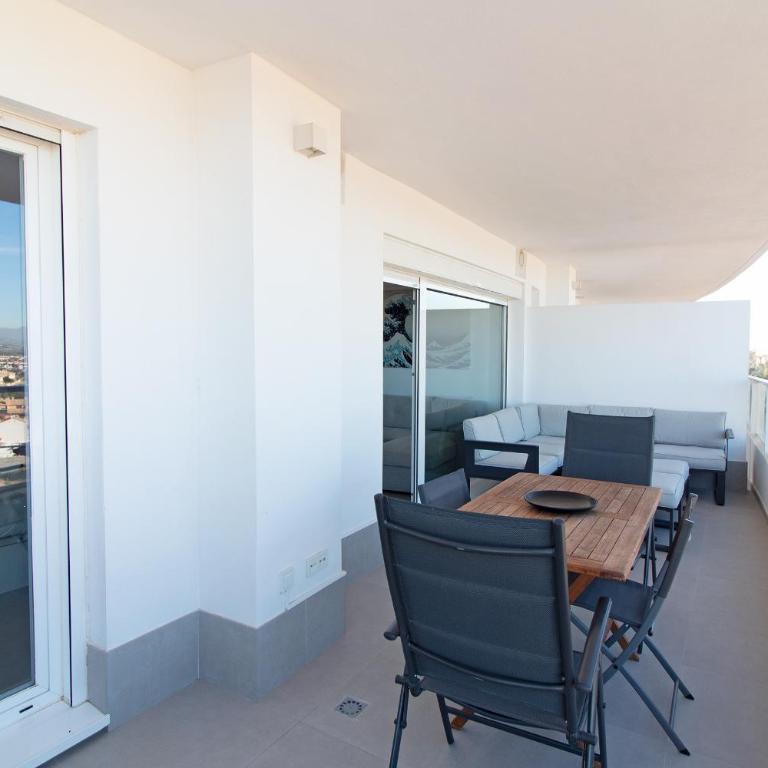 Global Vacacional, Apartamento con terraza y vistas al mar y a la montaña - Appartement 1 Chambre - 14